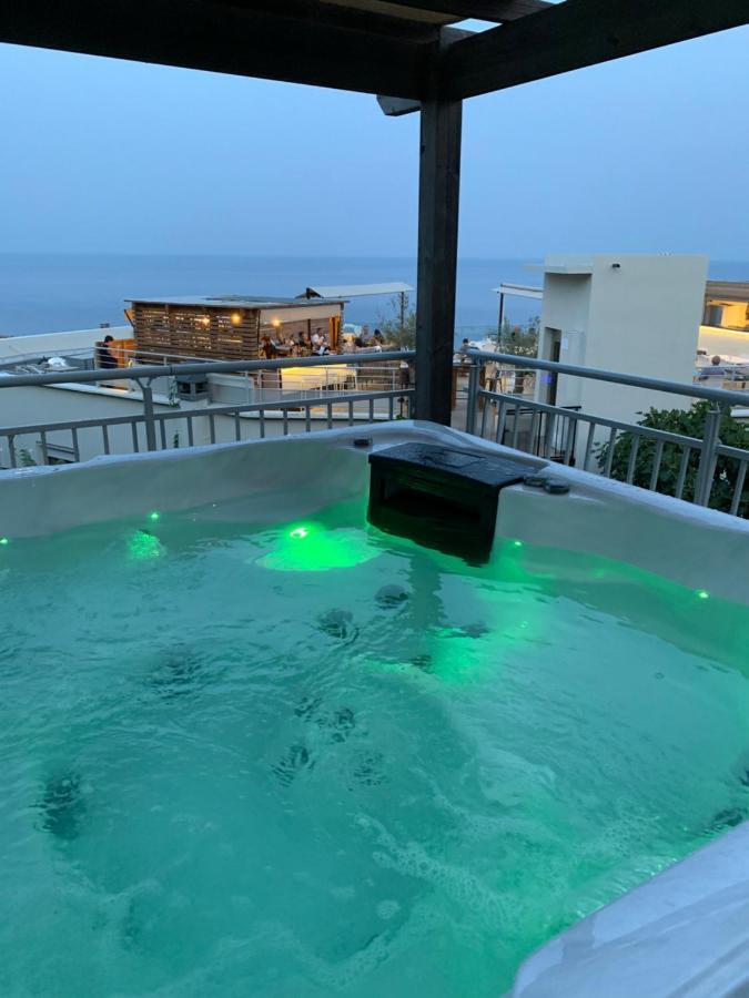 Hotel Calavita Rooftop & Spa San-Martino-di-Lota Dış mekan fotoğraf